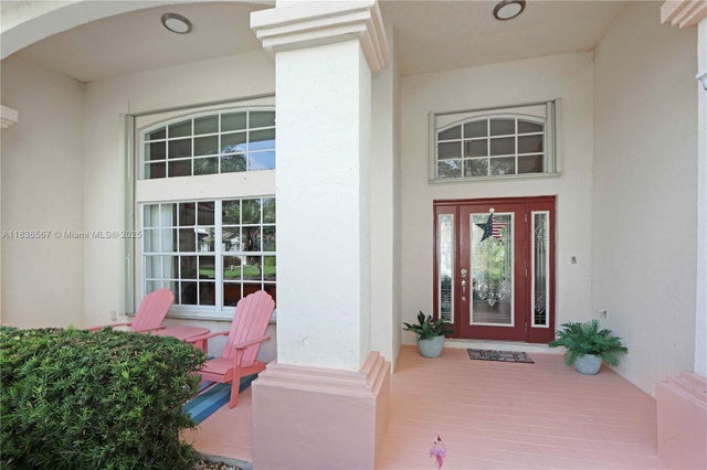 2 of 25 - 2725 Fairways Dr, Homestead, FL