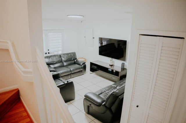 4 of 55 - 14064 S Forest Oak Cir, Davie, FL