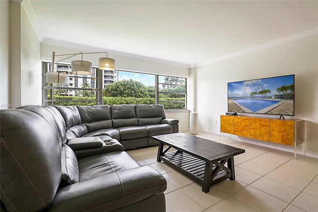 3 of 45 - 1700 Ne 105th St 203, Miami Shores, FL