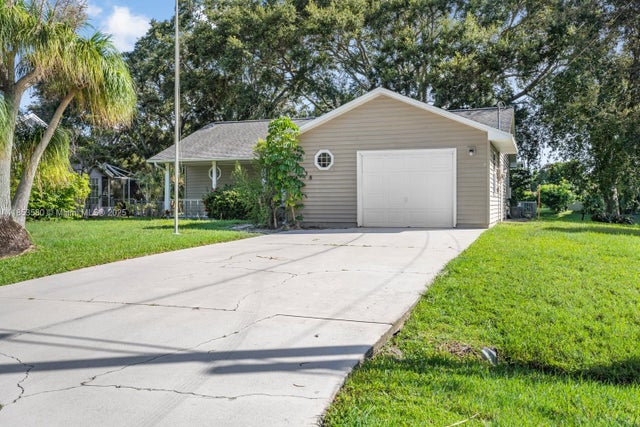 4 of 36 - 2838 Se Eagle Dr, Port St Lucie, FL