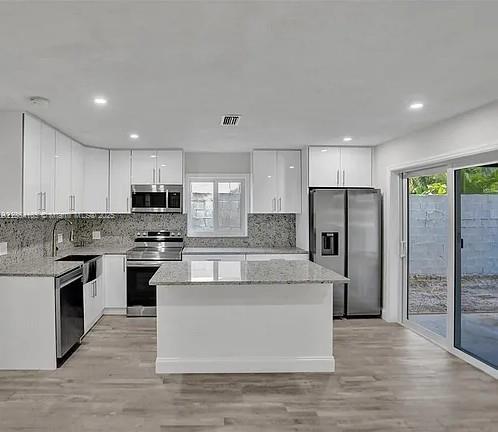 3 of 13 - 4040 Sw 54th Ave, Davie, FL