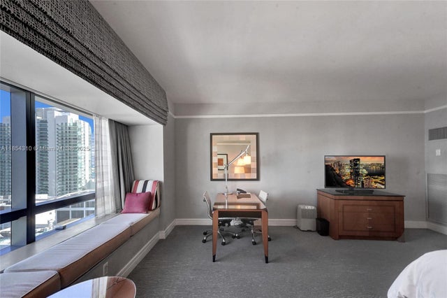 4 of 28 - 1435 Brickell Ave 3308, Miami, FL