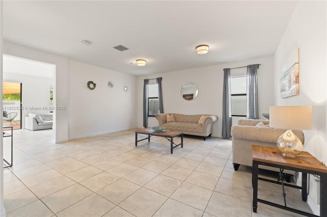 4 of 42 - 10488 W 35th Way, Hialeah, FL