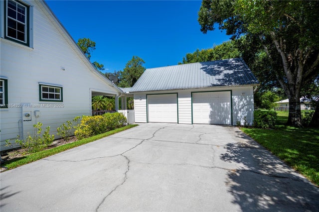 4 of 76 - 202 N Cypress Ave, La Belle, FL
