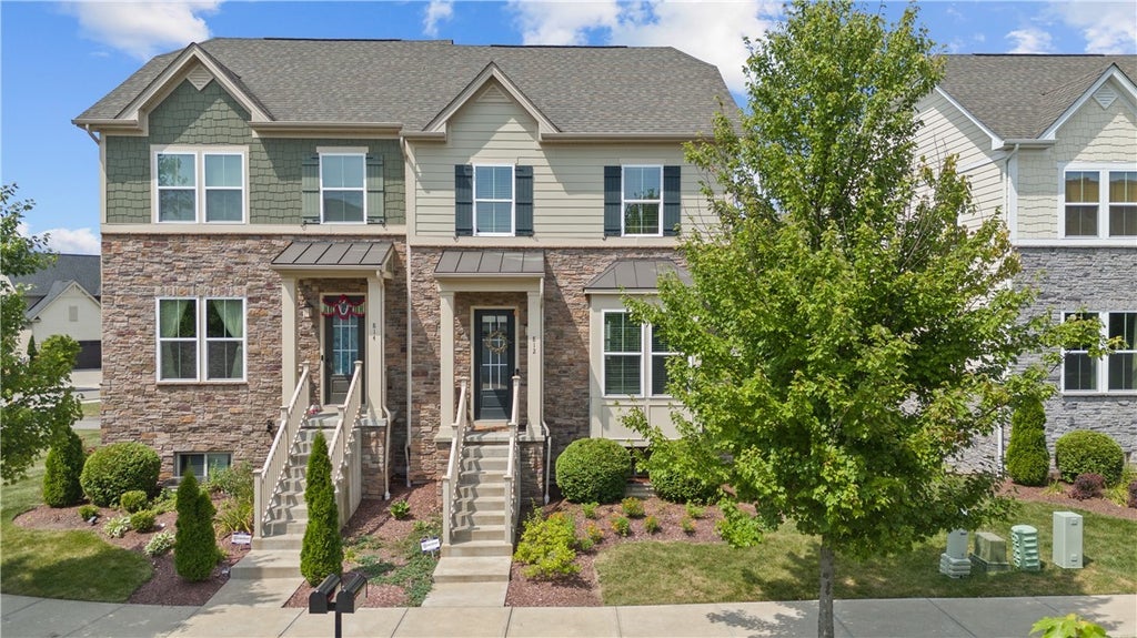 812 Oneida Circle, Marshall