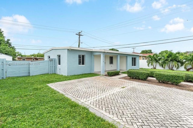 3 of 23 - 16110 Nw 26th Ave, Miami Gardens, FL