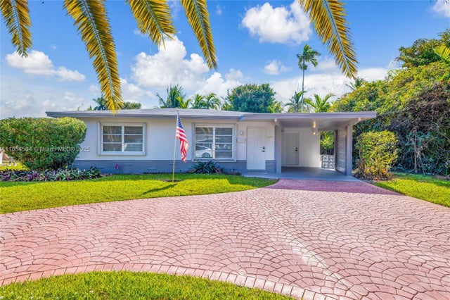 2 of 49 - 2020 Nw 33rd Ct, Oakland Park, FL