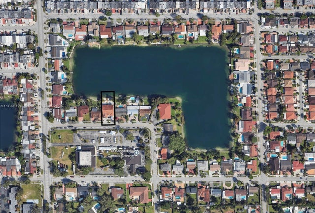 2 of 38 - 747 W 78th St, Hialeah, FL