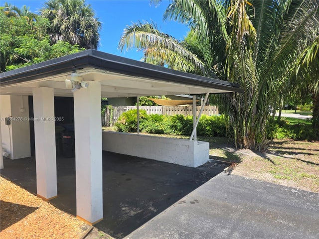 5 of 31 - N/A, Wilton Manors, FL