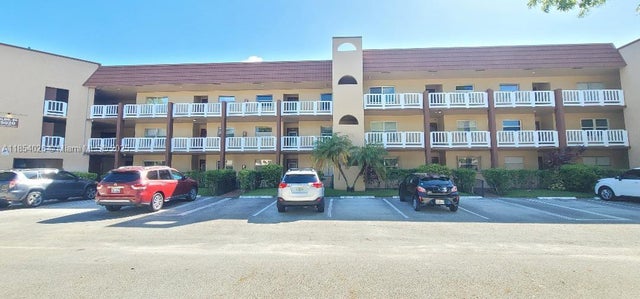 1 of 1 - 9020 Sunrise Lakes Blvd 107, Sunrise, FL
