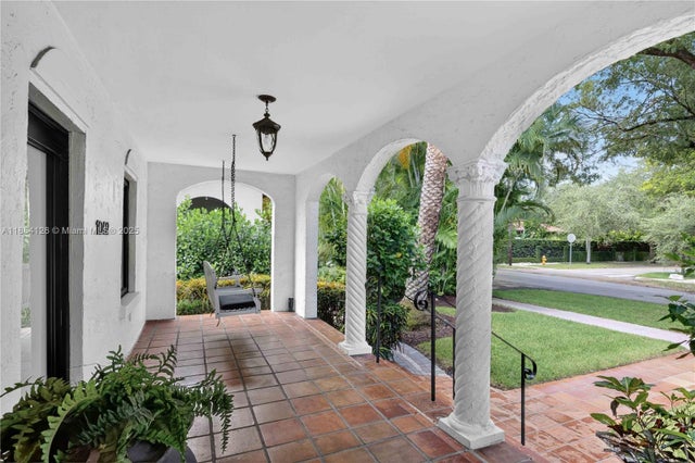 3 of 33 - 1002 Madrid St, Coral Gables, FL