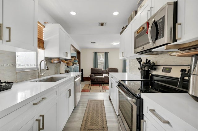2 of 24 - 1417 Sw 41st Ave, Fort Lauderdale, FL