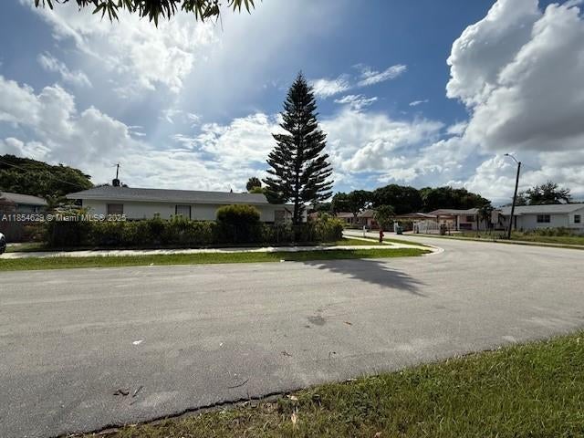 3 of 14 - 3025 Nw 11th St, Fort Lauderdale, FL