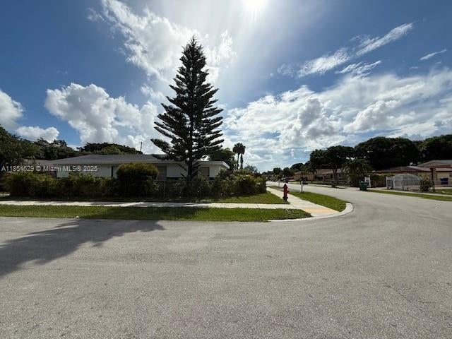 5 of 14 - 3025 Nw 11th St, Fort Lauderdale, FL