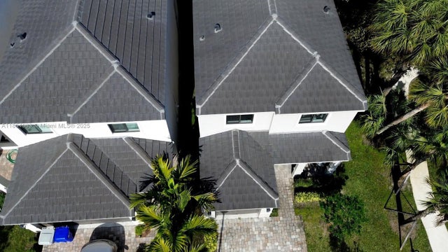 3 of 6 - 3525 Nw 1st St, Pompano Beach, FL