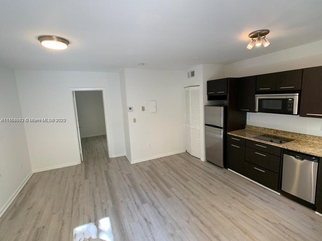 5 of 10 - 1337 Euclid Ave 103, Miami Beach, FL
