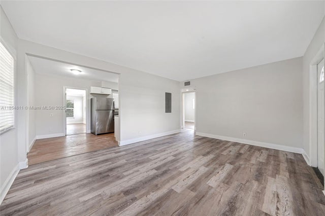 4 of 37 - 1220 Nw 18th Ave, Fort Lauderdale, FL