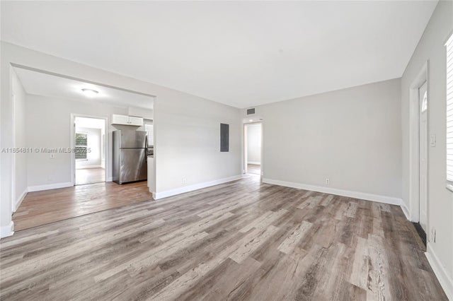 5 of 37 - 1220 Nw 18th Ave, Fort Lauderdale, FL