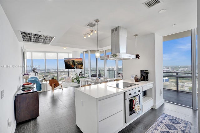 1 of 26 - 1100 Biscayne Blvd 3708, Miami, FL