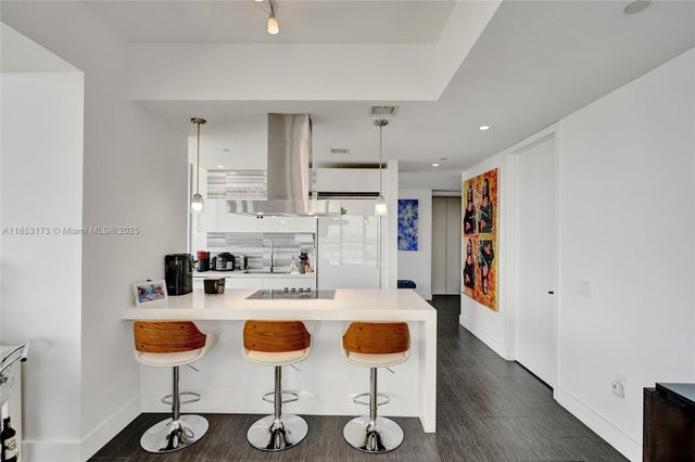 5 of 26 - 1100 Biscayne Blvd 3708, Miami, FL