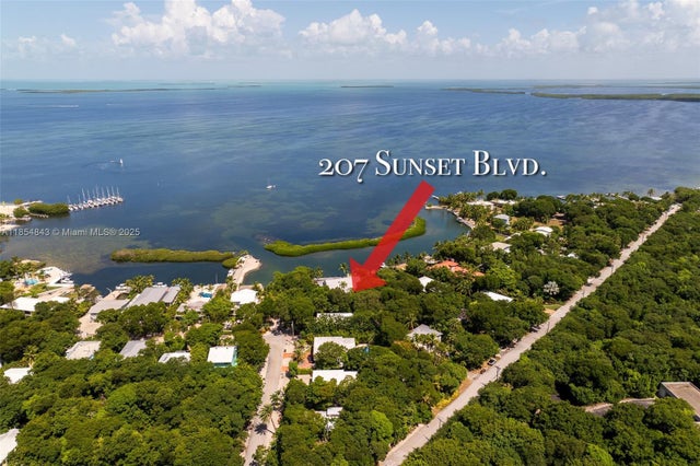 2 of 35 - 207 Sunset Blvd, Key Largo, FL