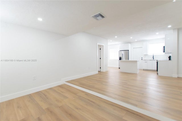 4 of 20 - 4701 Nw 10th Ave, Miami, FL