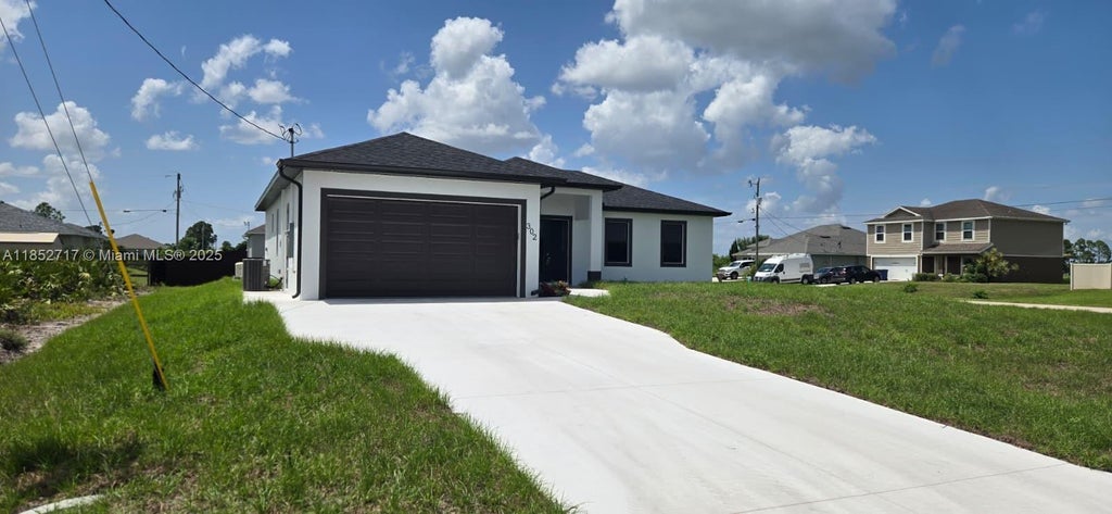 302 Panorama Ave, Lehigh Acres