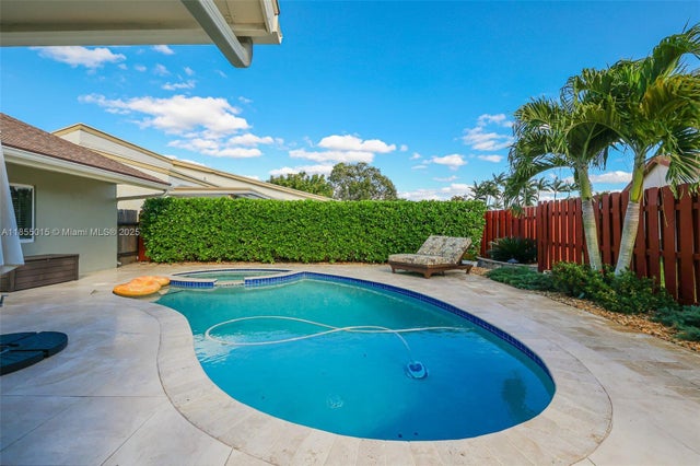 5 of 40 - 16780 Redwood Way, Weston, FL