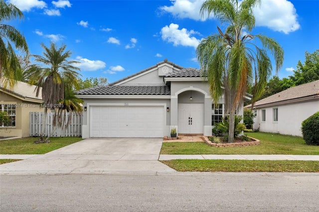 1 of 33 - 251 Sw 203rd Ave, Pembroke Pines, FL