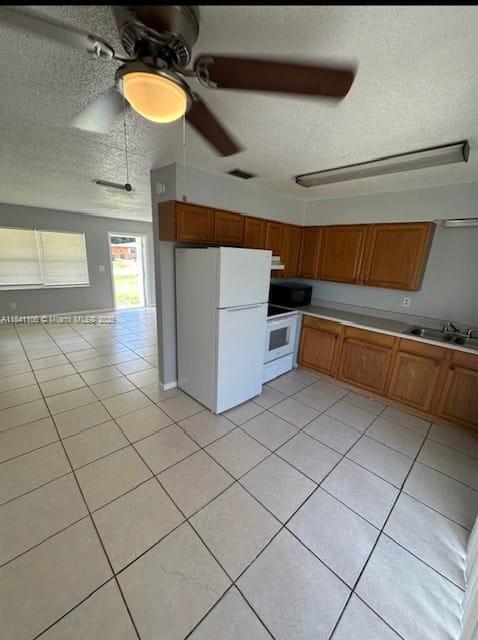 4 of 9 - 128 Westglen Dr, Fort Pierce, FL