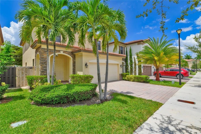 5 of 44 - 8630 Nw 101st Pl, Doral, FL