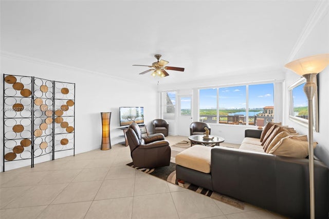 2 of 29 - 3111 N Ocean Dr 1503, Hollywood, FL