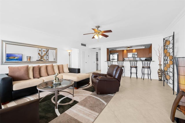 4 of 29 - 3111 N Ocean Dr 1503, Hollywood, FL