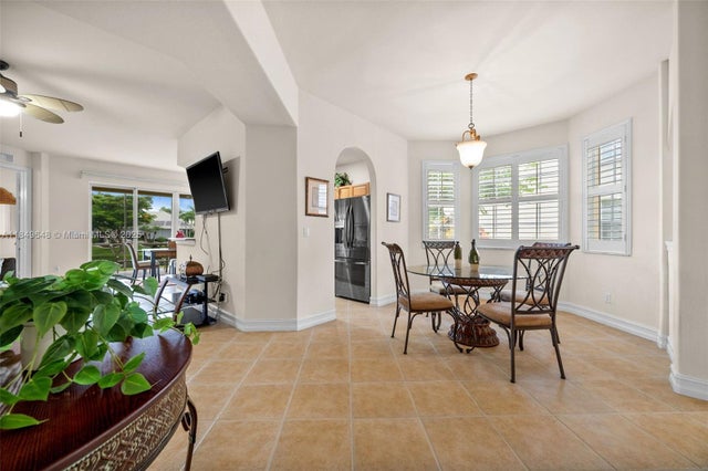 5 of 50 - 5626 Cape Harbour Dr 102, Cape Coral, FL