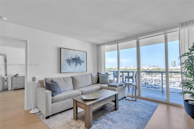 1 of 39 - 1800 Sunset Harbour Dr 1003, Miami Beach, FL