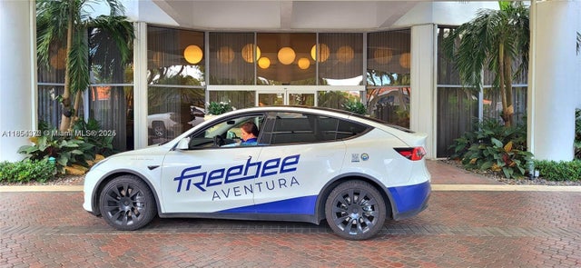 4 of 69 - 3530 Mystic Pointe Dr 2508, Aventura, FL