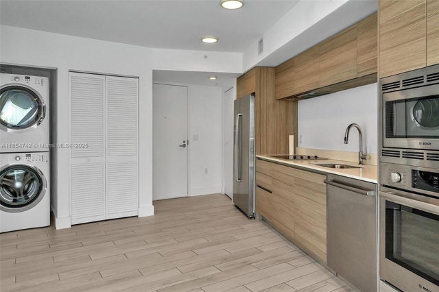 5 of 26 - 6620 Indian Creek Dr 704, Miami Beach, FL