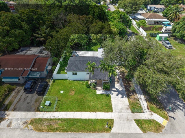 3 of 21 - 1488 Nw 101st St, Miami, FL