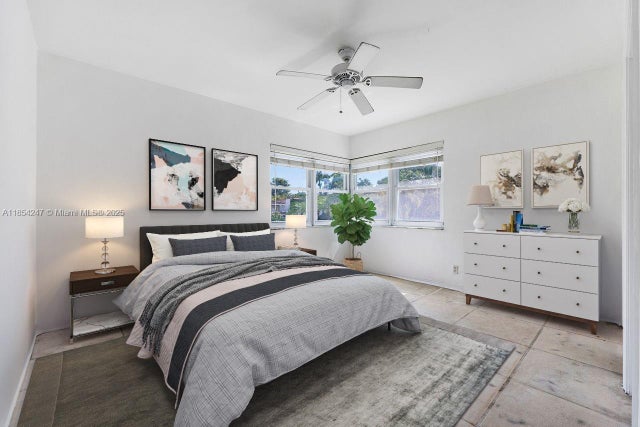 3 of 30 - 1150 Adams St, Hollywood, FL