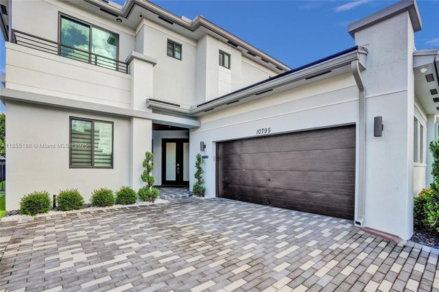 4 of 100 - 10795 Oceano Way, Parkland, FL