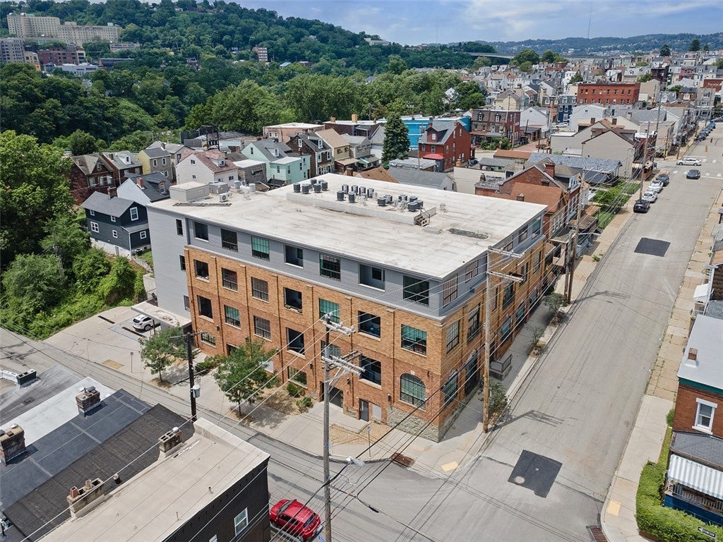 622 Gross Street 303, Shadyside