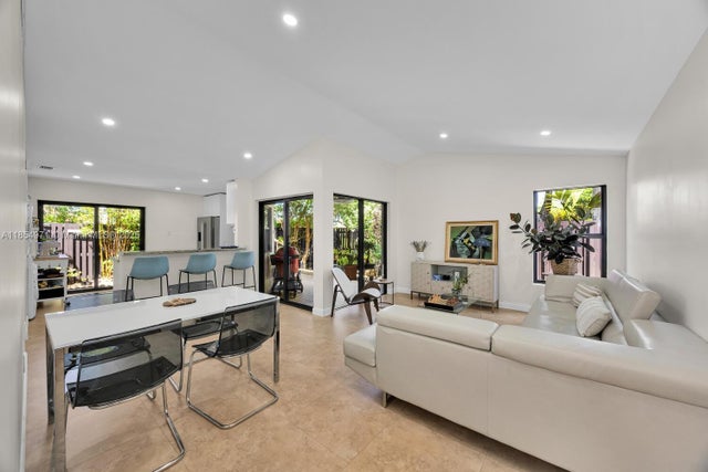 3 of 49 - 15225 Sw 45th Ter F-49, Miami, FL