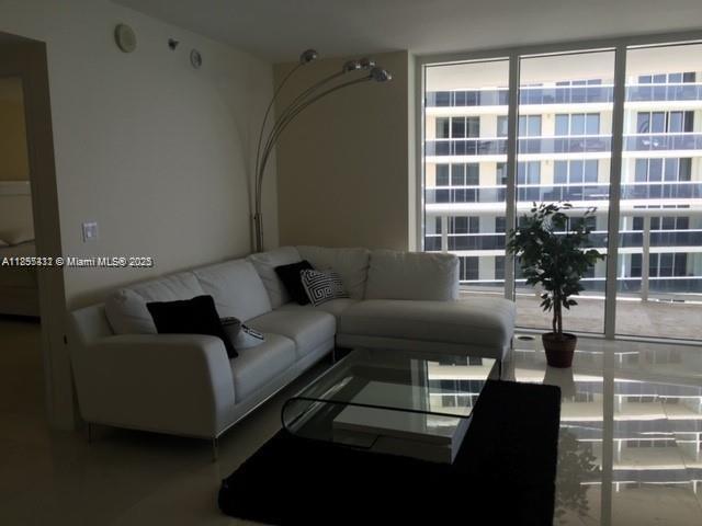 5 of 15 - 1850 S Ocean Dr 3210, Hallandale Beach, FL