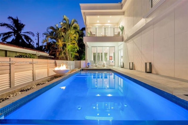 4 of 29 - 1243 Washington St, Hollywood, FL