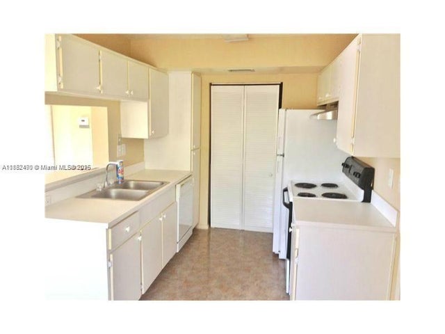 5 of 8 - 8731 Nw 39th St 8731, Sunrise, FL