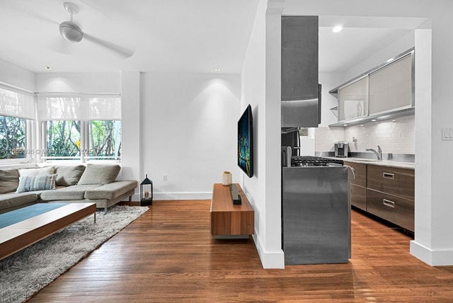3 of 39 - 1751 James Ave 102, Miami Beach, FL
