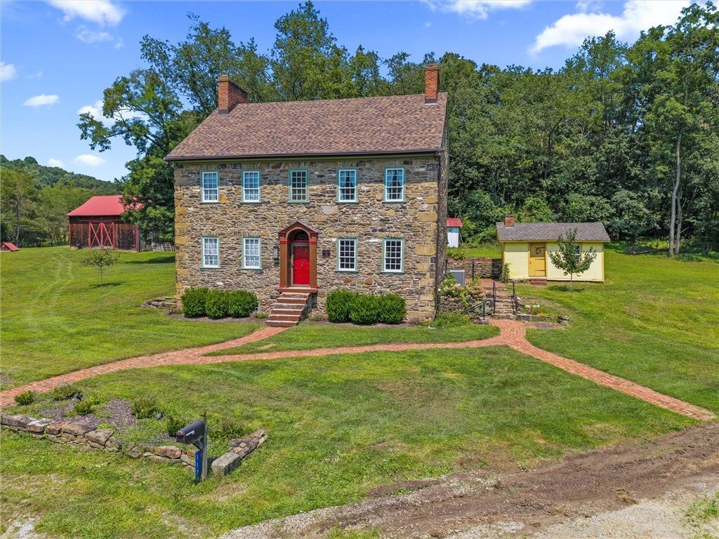 117 White Thorn Road, Salem