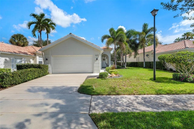 1 of 37 - 4605 Hammock Cir, Delray Beach, FL
