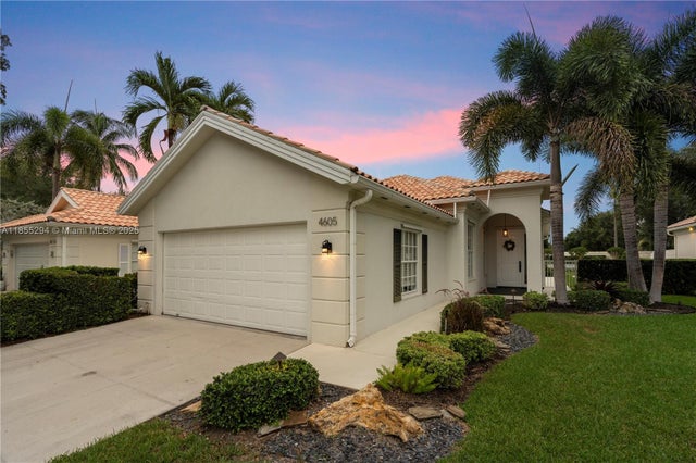 2 of 37 - 4605 Hammock Cir, Delray Beach, FL