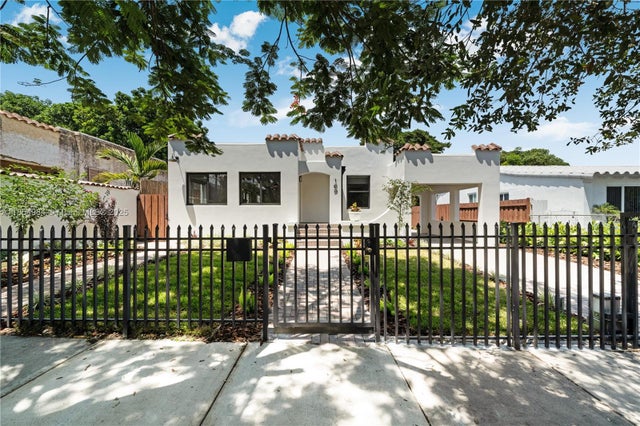 3 of 35 - 169 Ne 48th St, Miami, FL